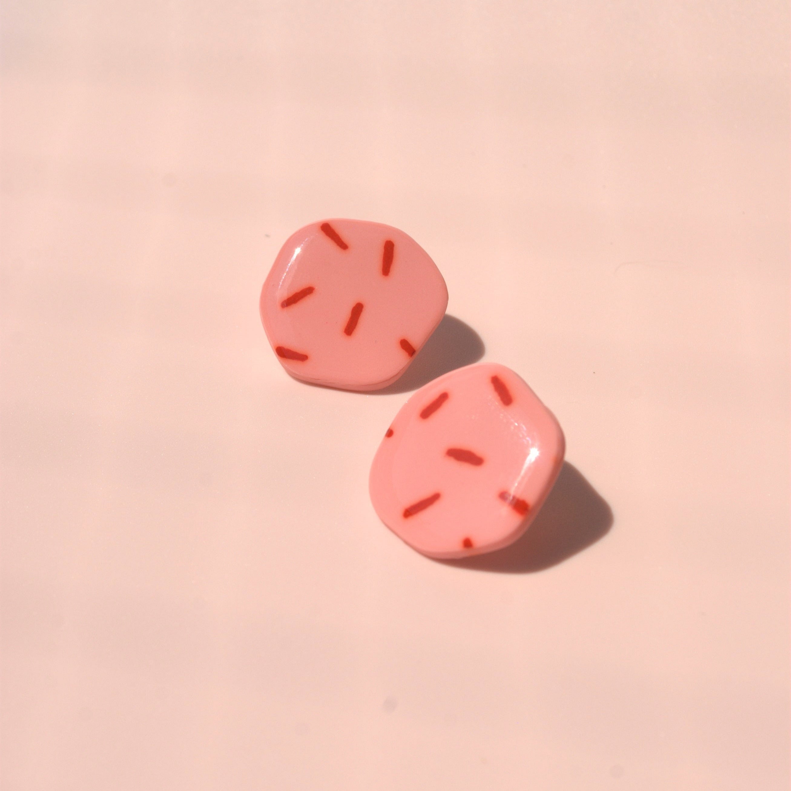 Leichte bunte Ohrstecker – handmade Schmuck aus München