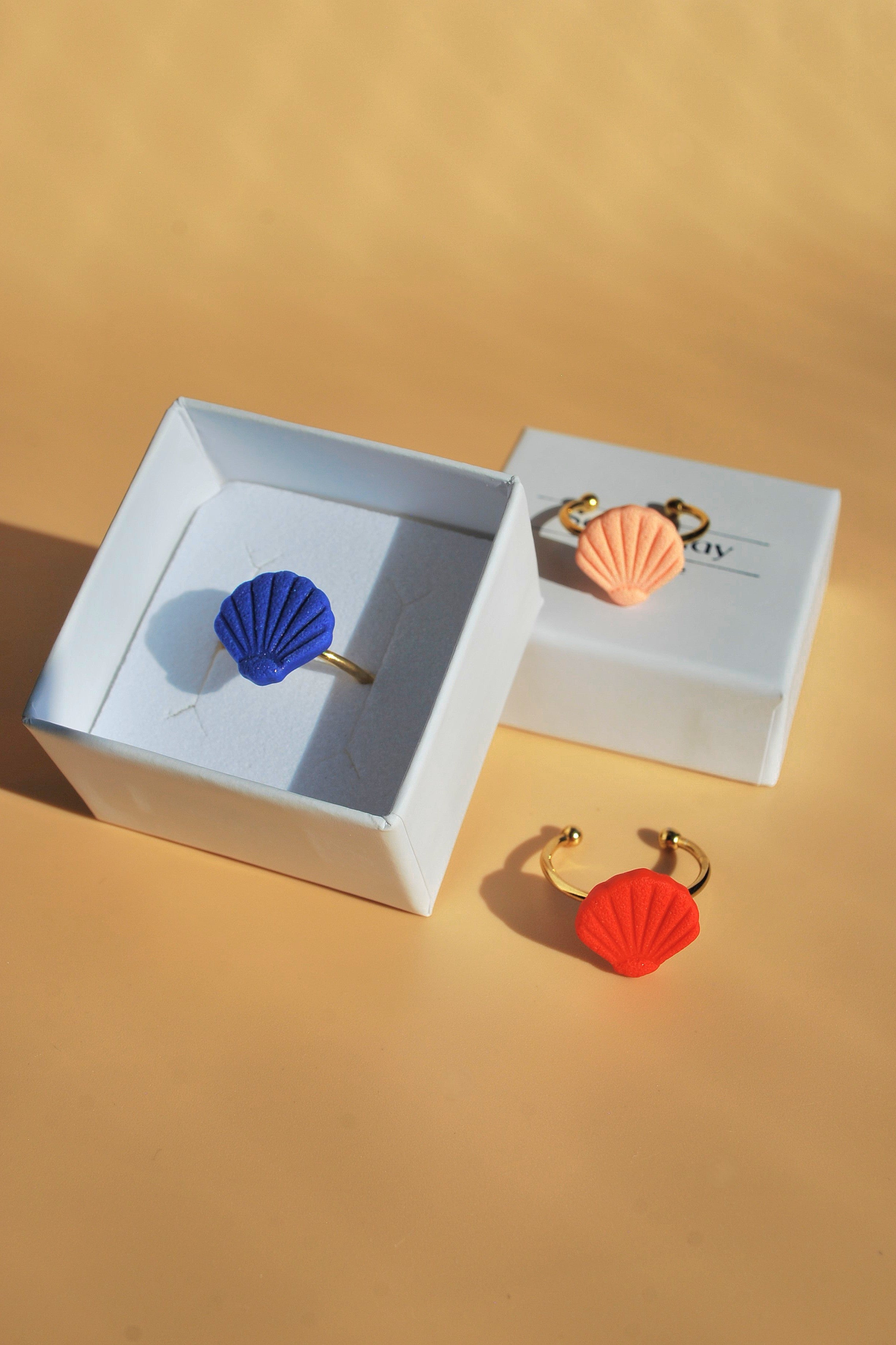 Verstellbarer Ring für empfindliche Haut – Muschelmotiv