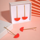 Pinke Statement-Ohrringe aus der Linda Kollektion von Santoclay