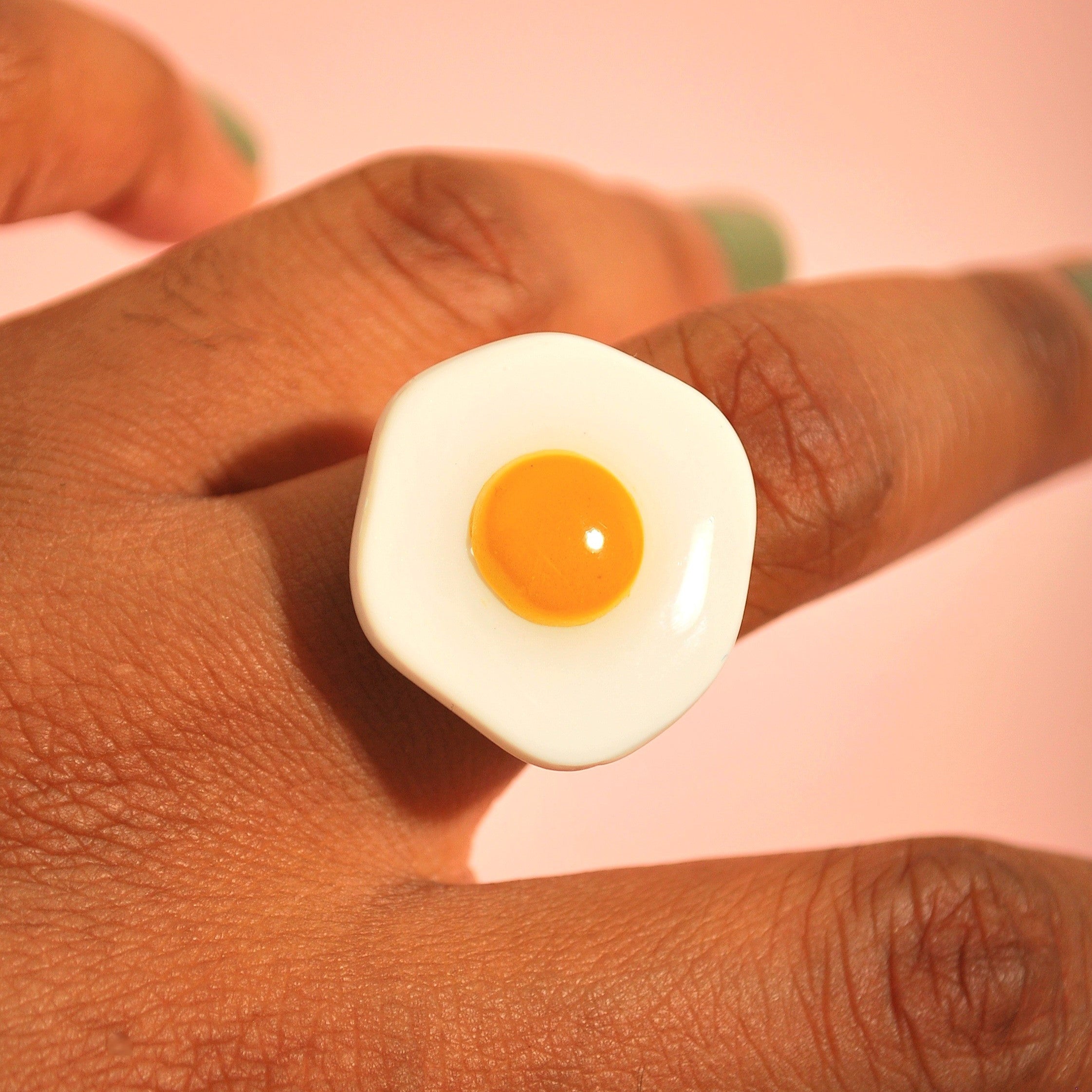 Eggstasy Ring – verstellbarer Ring aus Polymer Clay und Edelstahl