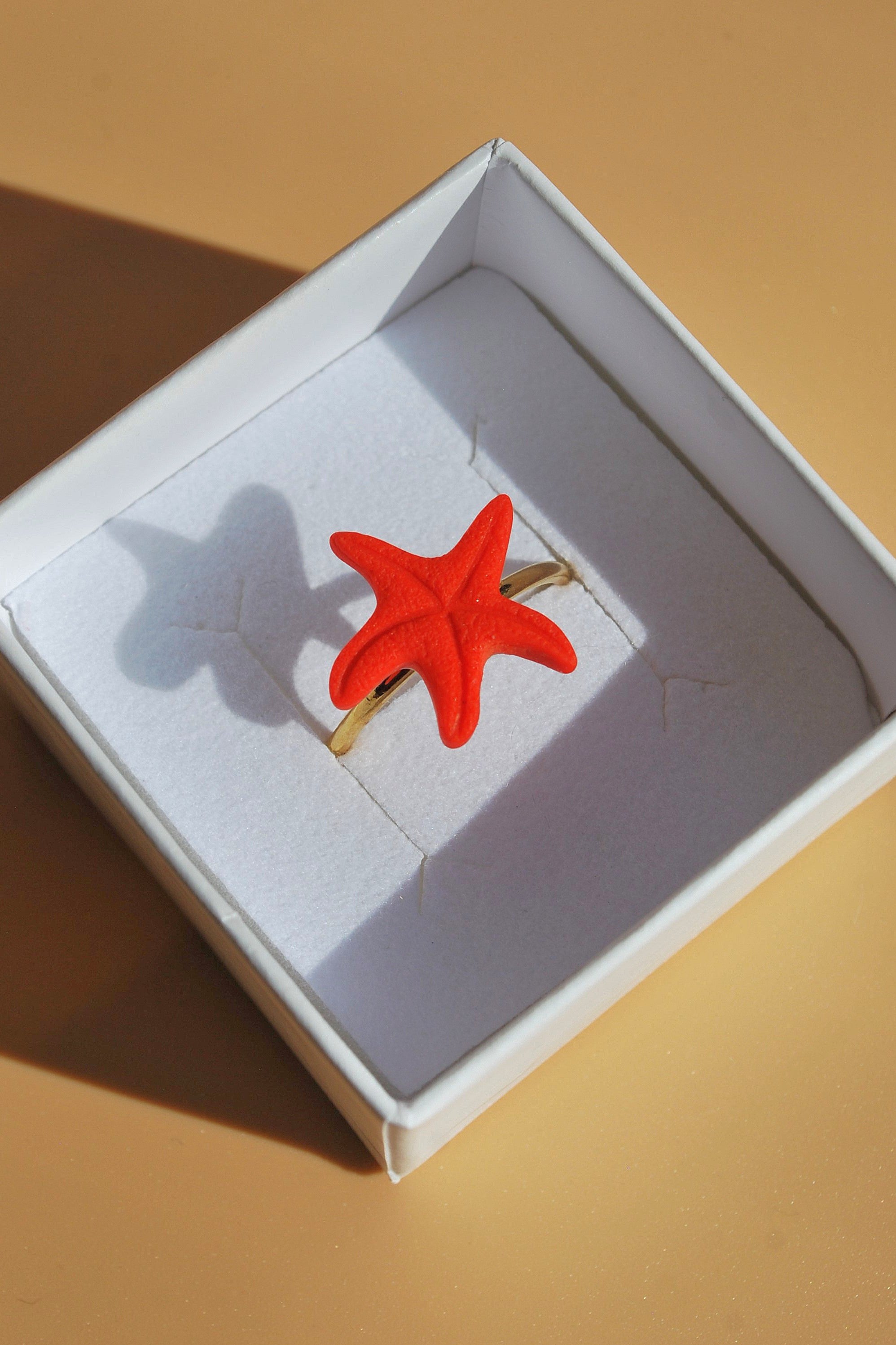 Sommerlicher Statement-Ring mit Seestern aus München