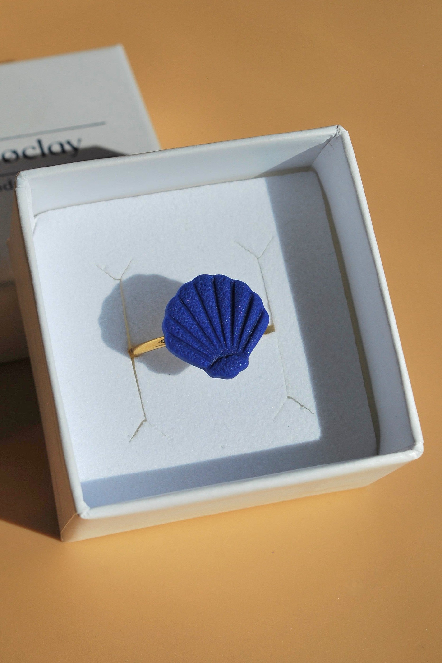 Handgemachter Muschel-Ring – nickelfrei & leicht