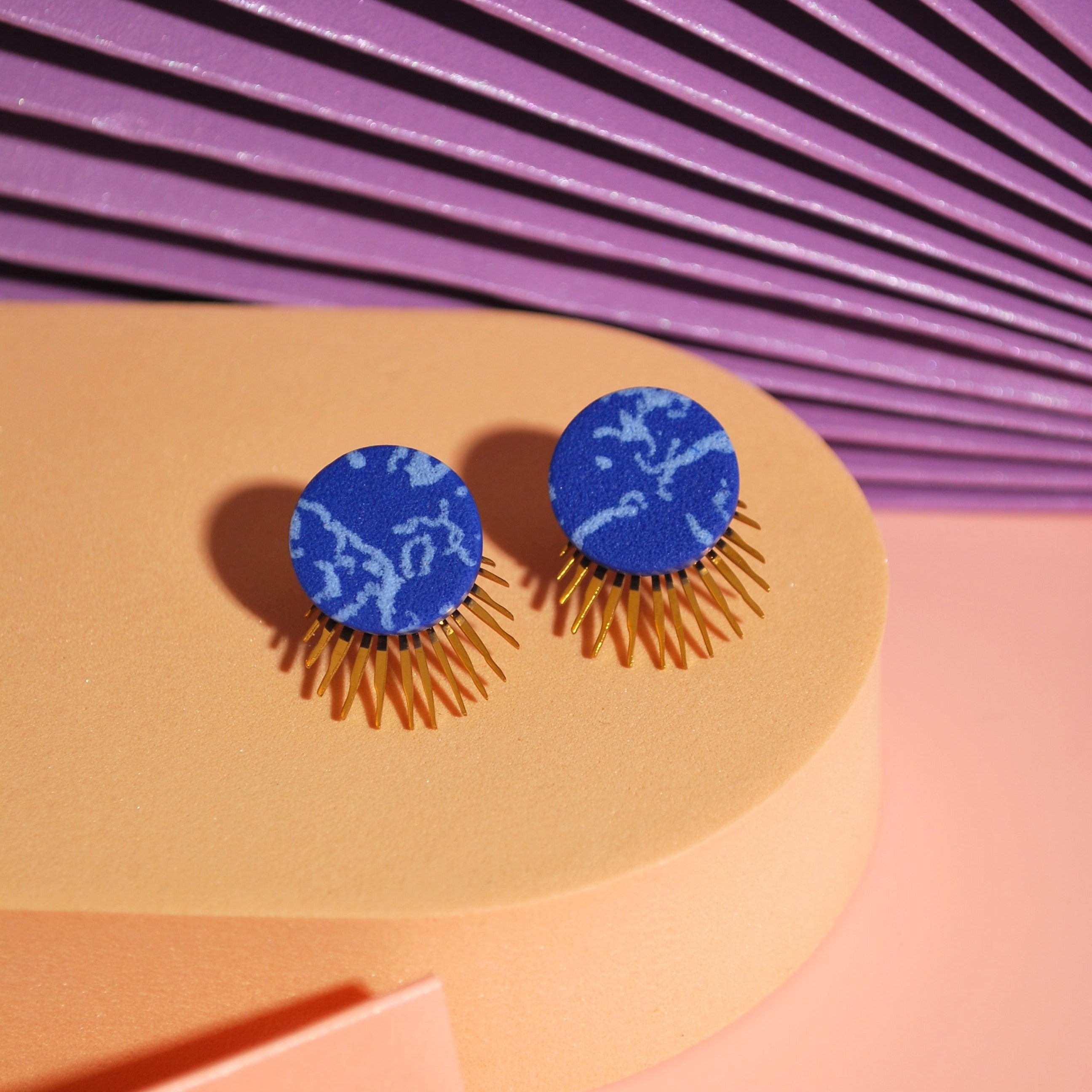 Santoclay Ohrstecker – verspielt, leicht & vergoldet