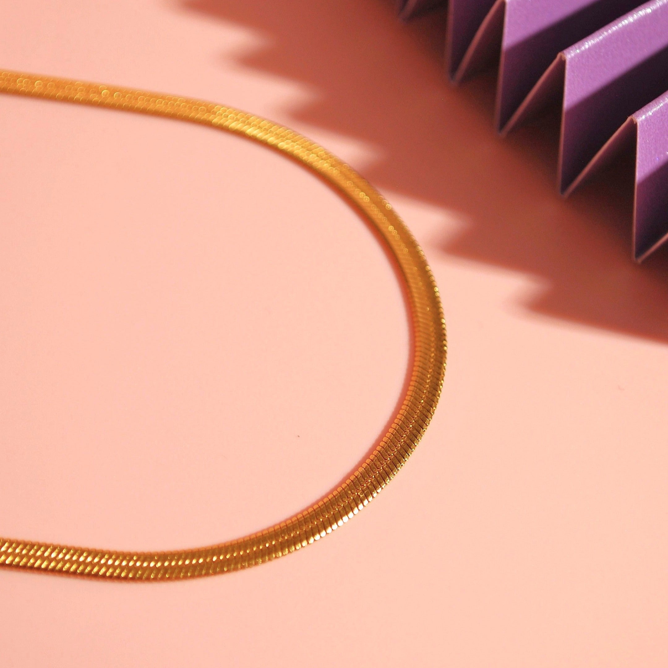 Vergoldete Schlangenkette aus chirurgischem Edelstahl – Basic Kollektion