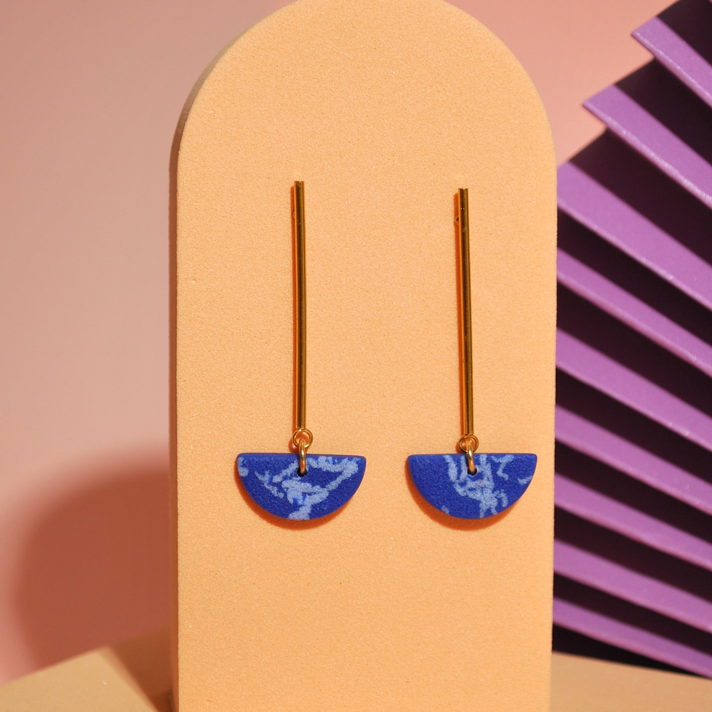 Elegante Ohrhänger in Blau & Gold – für jeden Tag oder besondere Anlässe