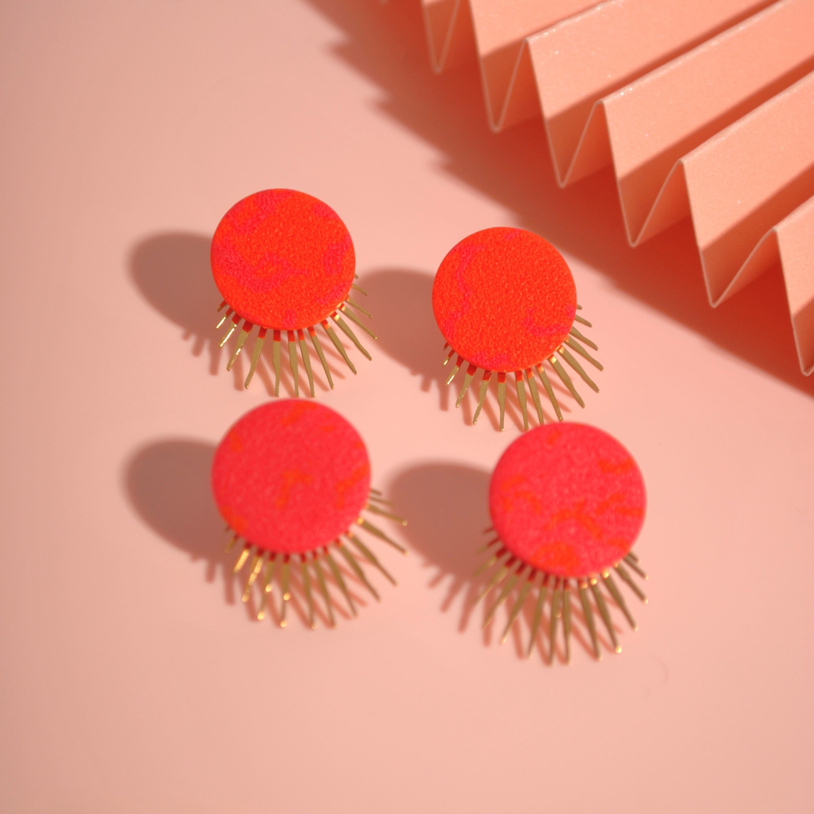 Statement-Ohrstecker mit 24K Vergoldung – Modell Linda, handgefertigt