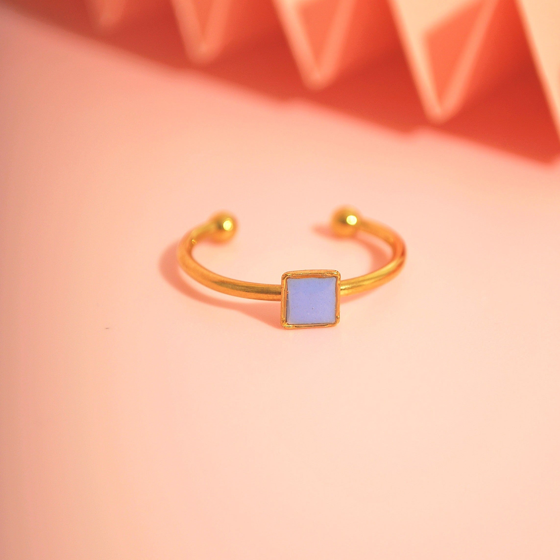 Verstellbarer Ring in Lavendel aus handgefertigtem Polymerton