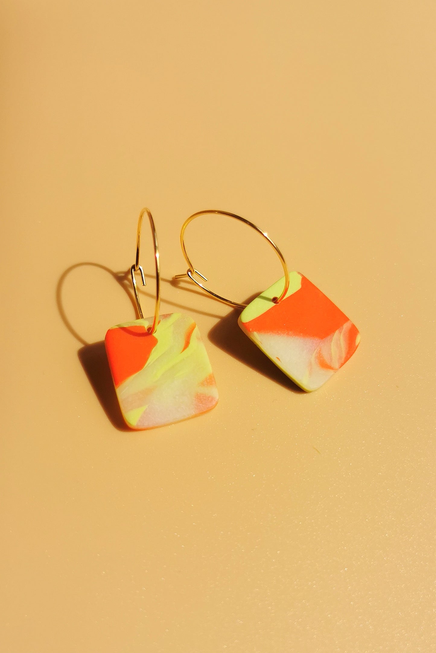 Jasmin | Colorful hoop earrings | 18k gold plated 