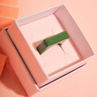 Statement-Ring aus Polymer Ton in Olivgrün in Santoclay-Schmuckbox