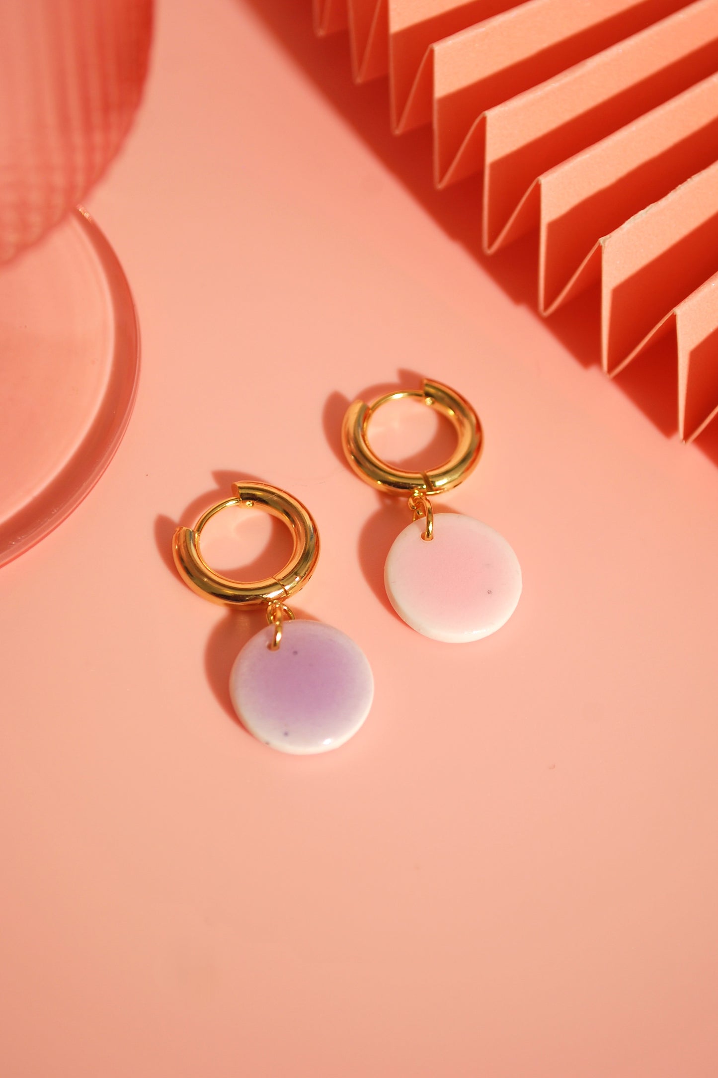 Minimalistische roséfarbene Creolen – Polymer Clay Schmuck