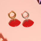 Red Kiss Creolen in Silberfarbe und Gold – leicht & handgefertigt